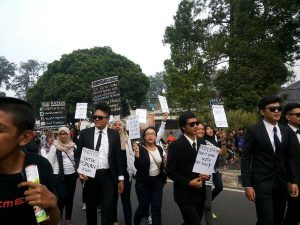 Keselamatan Pejalan Kaki mahasiswa Humas Fikom Unpad