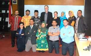 Foto Bersama Rombongan Belanda dan Dosen Fikom Unpad (Foto Suwito).