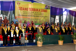 Prrosesi Sidang Terbuka Senat FIKOM UNPAD. (Foto : Suwito)