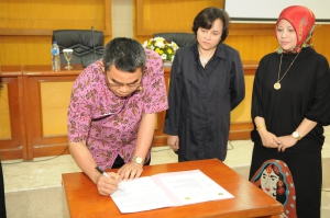 Penandatanganan Kerjasama Setda dan Prodi Humas (Foto Prodi Humas)