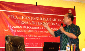 Pemateri, Erie Febrian PhD.(Foto AA)