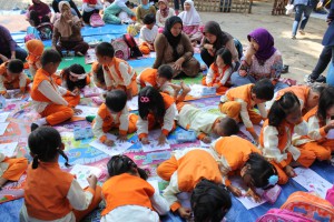 Lomba mewarnai (Foto Panitia Bambu).