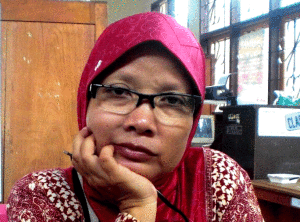 Doktor-Yayah-Nur-3-edit