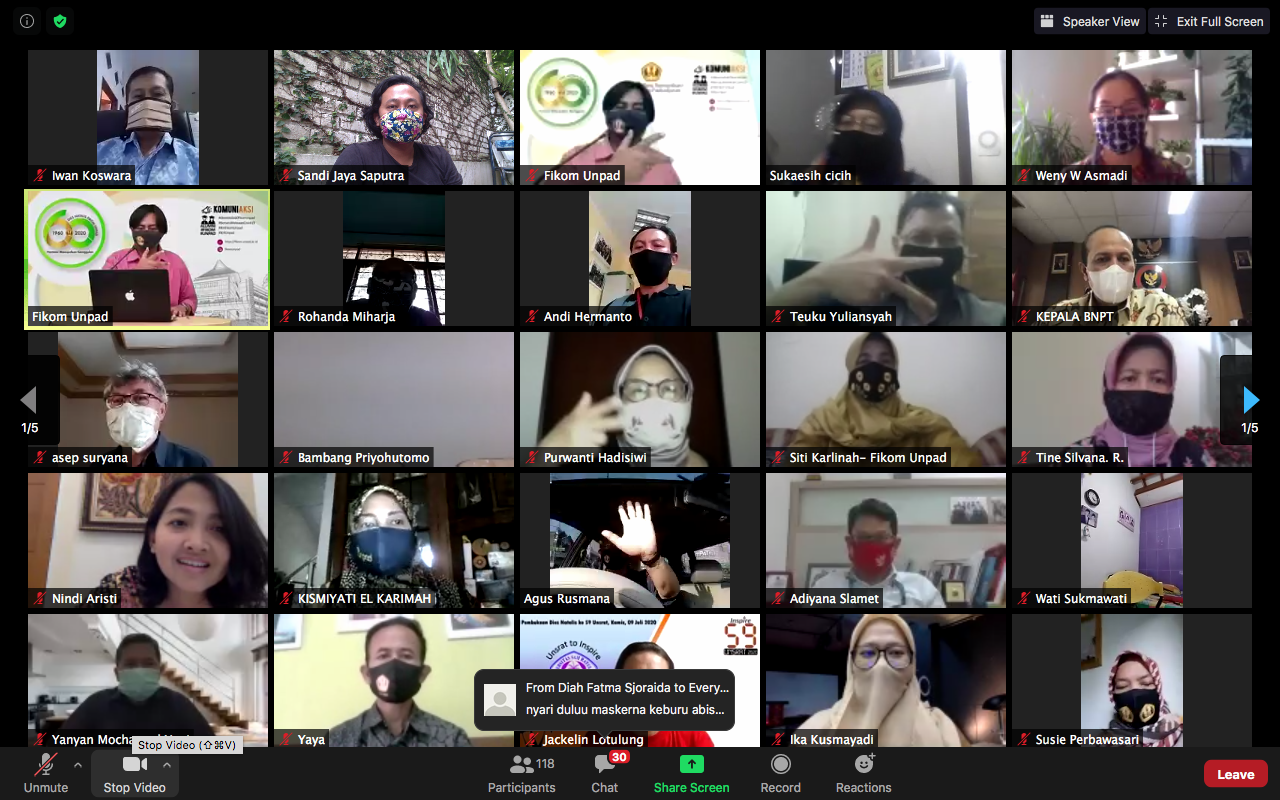 Dokumentasi Webinar "Merajut Harmoni Menepis Radikalisme Perspektif Komunikasi Kebangsaan"