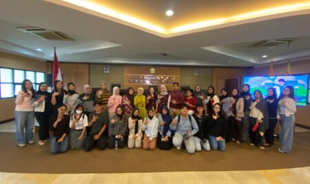 Pusdi Komunikasi Kesehatan Unpad Bahas Kesehatan dalam Berbagai Lensa Budaya
