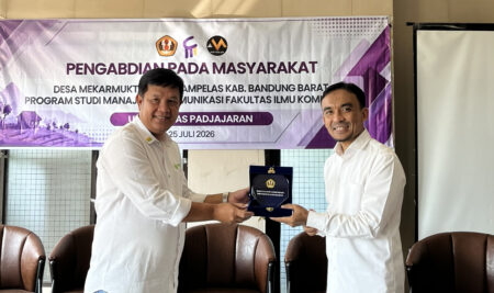 Dari Pencegahan Stunting hingga Desa Wisata, Prodi Mankom Fikom Unpad Dampingi Warga Mekarmukti
